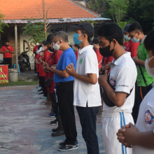Acara pembukaan kegiatan ,acara dibuka oleh Perbekel Desa Tegal Harum